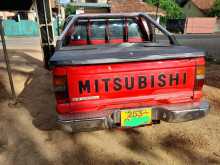 https://riyasewana.com/uploads/mitsubishi-l-200-141327534622.jpg