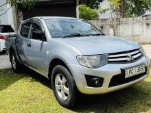 Mitsubishi L200 2WD 2011 Pickup