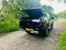 https://riyasewana.com/uploads/mitsubishi-l-200-191108374692.jpg