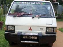Mitsubishi L200 1982 Van