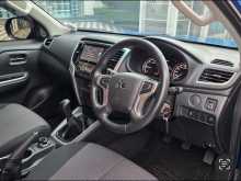 https://riyasewana.com/uploads/mitsubishi-l-200-2020-1713434712044.jpg