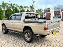 https://riyasewana.com/uploads/mitsubishi-l-200-228190924791.jpg