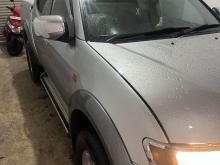 https://riyasewana.com/uploads/mitsubishi-l-200-2515345217665.jpg