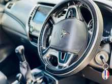 https://riyasewana.com/uploads/mitsubishi-l-200-30847574272.jpg