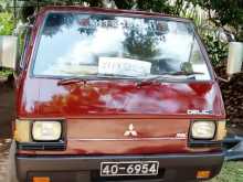 Mitsubishi L200 1985 Van