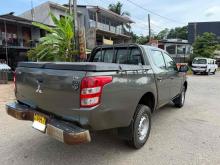 https://riyasewana.com/uploads/mitsubishi-l-200-317363824122.jpg