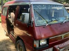 Mitsubishi L300 1984 Van