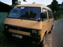 Mitsubishi L300 1985 Van
