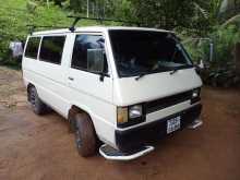 Mitsubishi L300 1982 Van