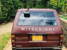 Mitsubishi L300 1985 Van