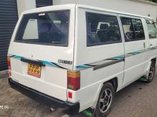 Mitsubishi L300 1984 Van