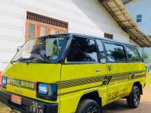 Mitsubishi L300 Delica 1981 Van