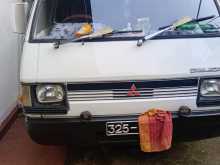 Mitsubishi L300 1981 Van
