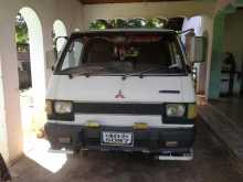 Mitsubishi L300 1984 Van