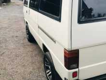 https://riyasewana.com/uploads/mitsubishi-l-300-1984-2620012612724.jpg