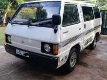 Mitsubishi L300 1986 Van