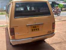 Mitsubishi L300 1987 Van