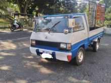 Mitsubishi L300 Delica 1990 Lorry