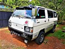 Mitsubishi L300 1981 Van