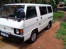Mitsubishi L300 1983 Van