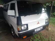 Mitsubishi L300 1982 Van