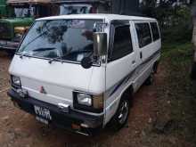 Mitsubishi L300 1983 Van