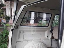 https://riyasewana.com/uploads/mitsubishi-l-300-24135850670647.jpg