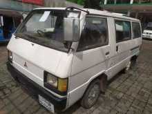 Mitsubishi L300 1982 Van