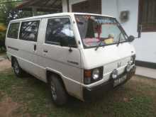 Mitsubishi L300 1984 Van