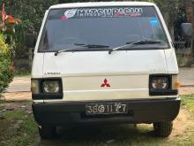Mitsubishi L300 1980 Van