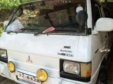 Mitsubishi L300 1984 Van