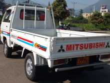 Mitsubishi L300 1985 Lorry