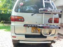 https://riyasewana.com/uploads/mitsubishi-l-400-1996-1711201112423.jpg