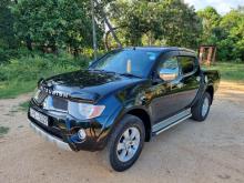 https://riyasewana.com/uploads/mitsubishi-l200-10940386512.jpg