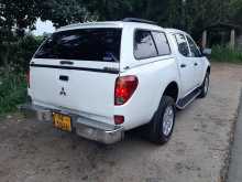 https://riyasewana.com/uploads/mitsubishi-l200-11908484092.jpg