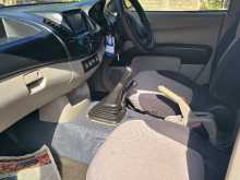 https://riyasewana.com/uploads/mitsubishi-l200-11954594183.jpg