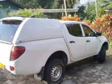 https://riyasewana.com/uploads/mitsubishi-l200-1495357462.jpg