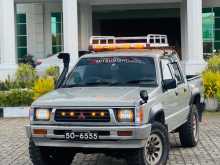 Mitsubishi L200 1987 Pickup