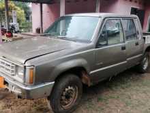 https://riyasewana.com/uploads/mitsubishi-l200-1989-137021012082.jpg