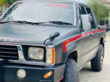 https://riyasewana.com/uploads/mitsubishi-l200-1991-2111263112022.jpg