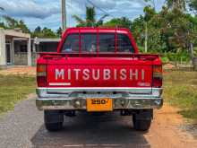 https://riyasewana.com/uploads/mitsubishi-l200-1997-3020184512443.jpg