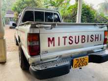 https://riyasewana.com/uploads/mitsubishi-l200-1998-315500612663.jpg