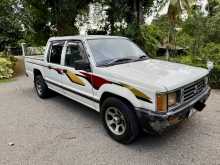 Mitsubishi L200 2000 Pickup