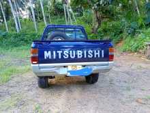 Mitsubishi L200 2000 Pickup