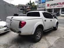 https://riyasewana.com/uploads/mitsubishi-l200-2007-1123221212242.jpg