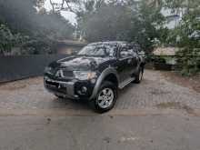 https://riyasewana.com/uploads/mitsubishi-l200-2007-269352212132.jpg