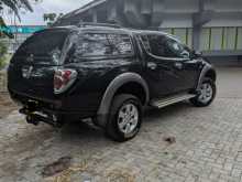 https://riyasewana.com/uploads/mitsubishi-l200-2007-269352212934.jpg