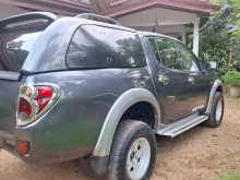 https://riyasewana.com/uploads/mitsubishi-l200-2007-2718474312304.jpg