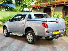 https://riyasewana.com/uploads/mitsubishi-l200-2007-306444212422.jpg