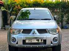 https://riyasewana.com/uploads/mitsubishi-l200-2007-306444212544.jpg